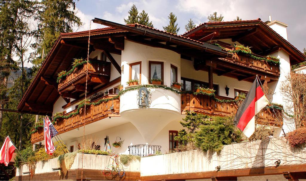 Alpenchalet Zum Jeremia Grainau Εξωτερικό φωτογραφία
