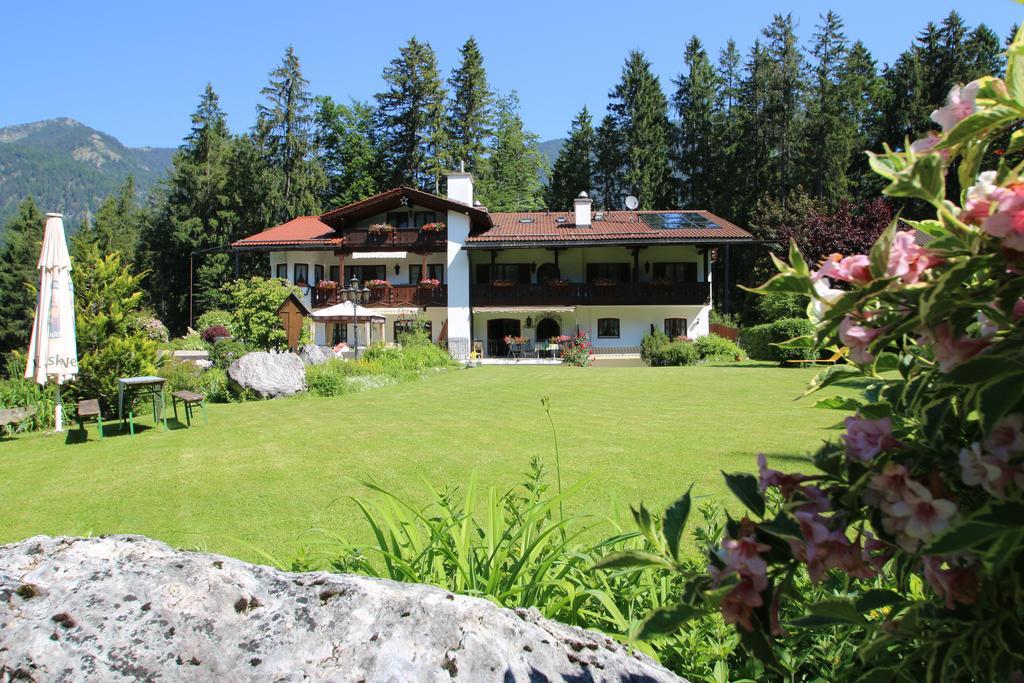 Alpenchalet Zum Jeremia Grainau Εξωτερικό φωτογραφία